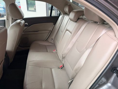 Used 2012 Ford Fusion SEL FWD image 12