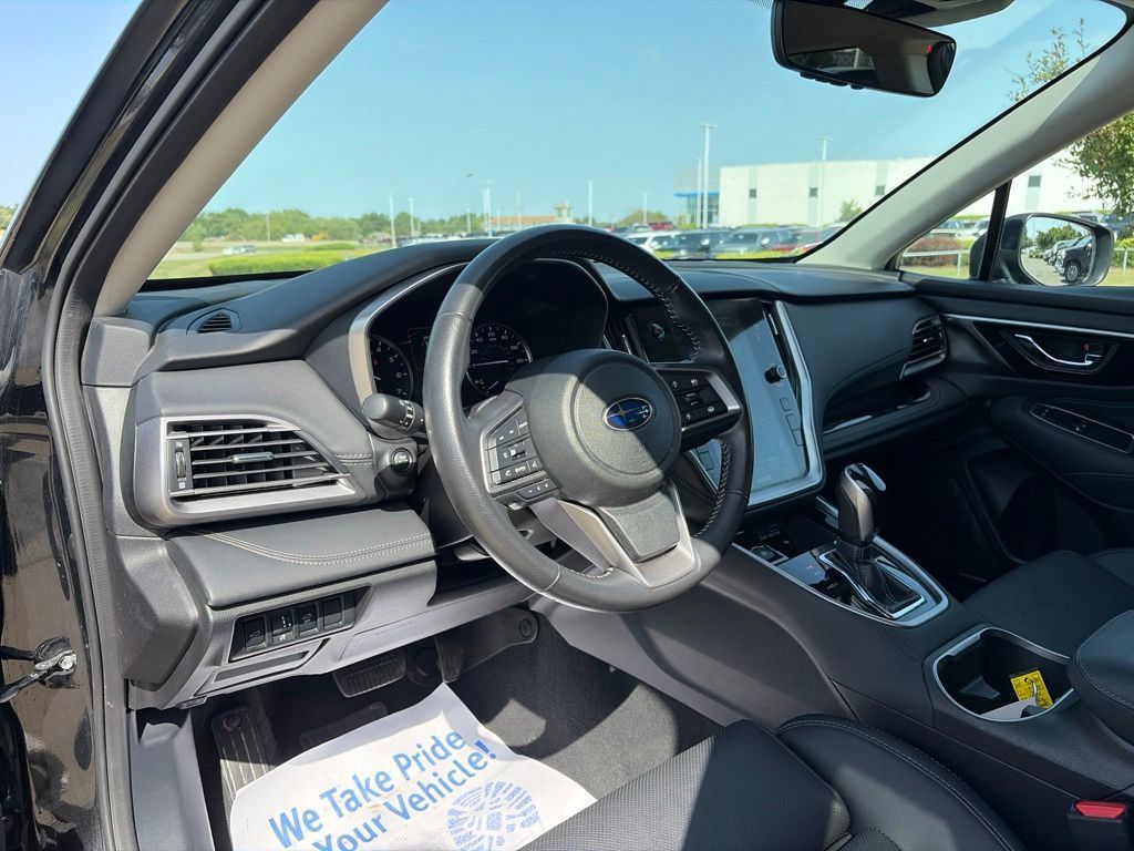 Used 2023 Subaru Outback Limited AWD/4WD image 43
