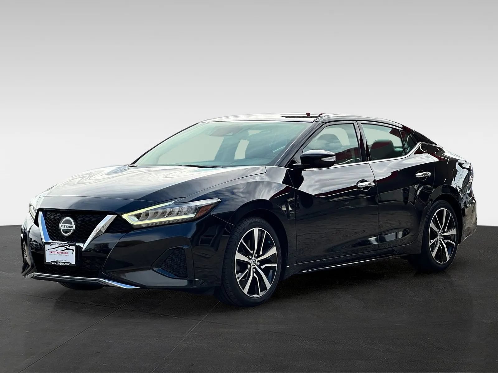 Used 2021 Nissan Maxima 3.5 SV w/ Floor Mat Group FWD image 3