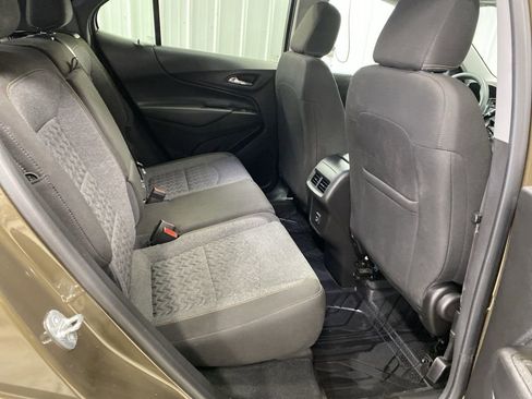 Certified 2023 Chevrolet Equinox LT AWD/4WD image 10