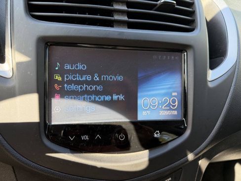 Used 2016 Chevrolet Trax LS FWD image 25