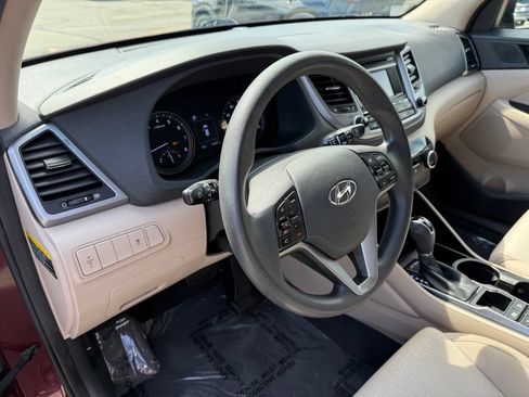 Used 2017 Hyundai Tucson SE w/ SE Popular Package 02 AWD/4WD image 19
