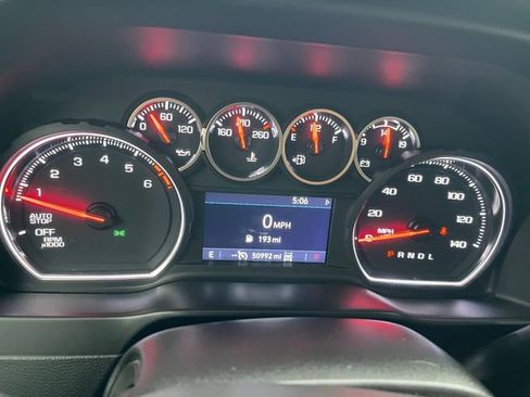 Used 2021 Chevrolet Silverado 1500 LT AWD/4WD image 25