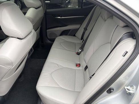 Used 2024 Toyota Camry XLE w/ Cold Weather Package image 33