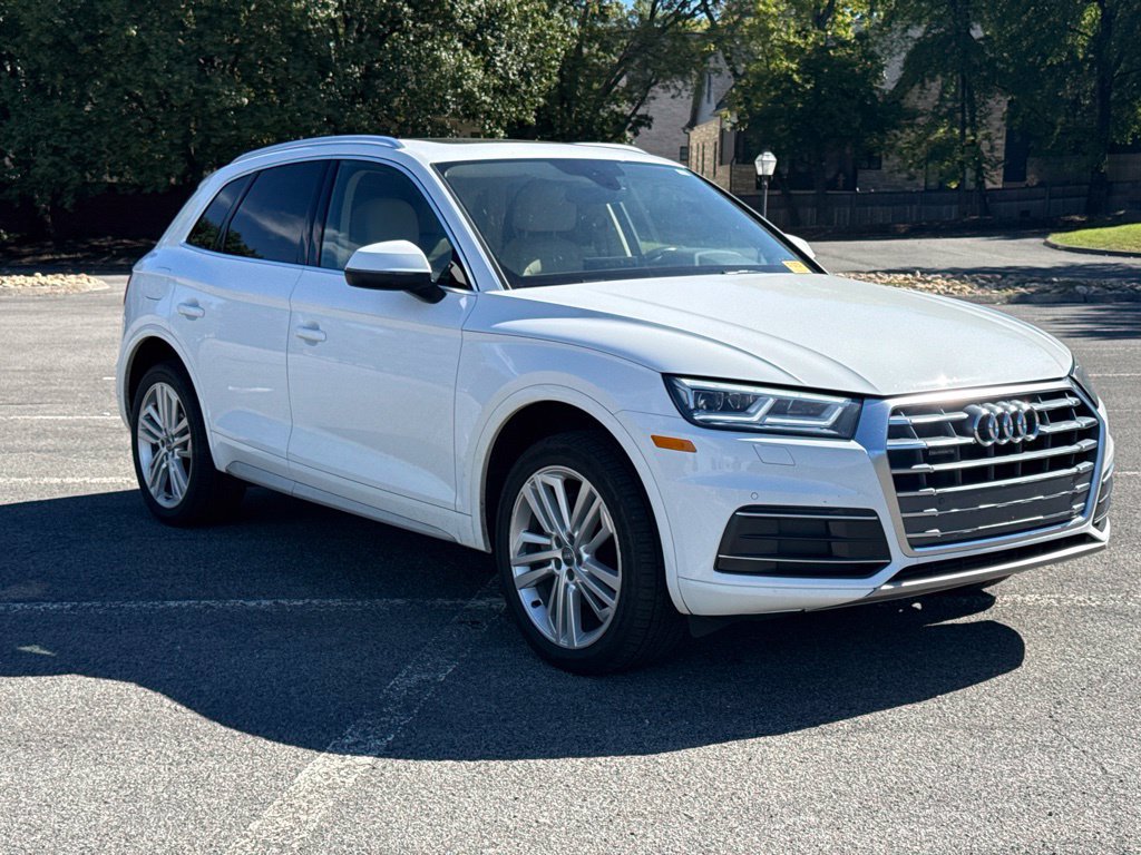 Used 2018 Audi Q5 2.0T Premium Plus w/ Premium Plus Package AWD/4WD image 4