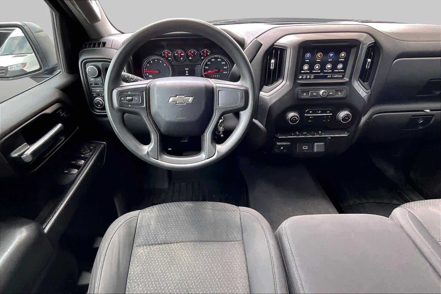 Used 2019 Chevrolet Silverado 1500 Custom Trail Boss w/ Custom Convenience Package AWD/4WD image 5