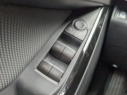 New 2026 Chevrolet Equinox RS w/ Safety and Technology Package FWD image 19