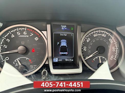 Used 2023 Toyota Tacoma SR5 w/ Technology Package AWD/4WD image 19