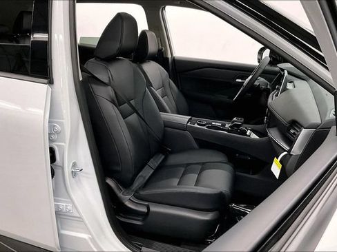 New 2026 Nissan Rogue Dark Armor AWD/4WD image 37