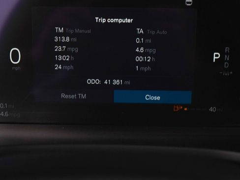 Used 2023 Volvo V60 B5 Cross Country Plus w/ Climate Package AWD/4WD image 29
