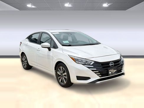 Certified 2025 Nissan Versa SV w/ Trunk Package FWD image 7