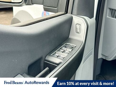 New 2025 Ford F550 4x4 Supercab Super Duty image 16