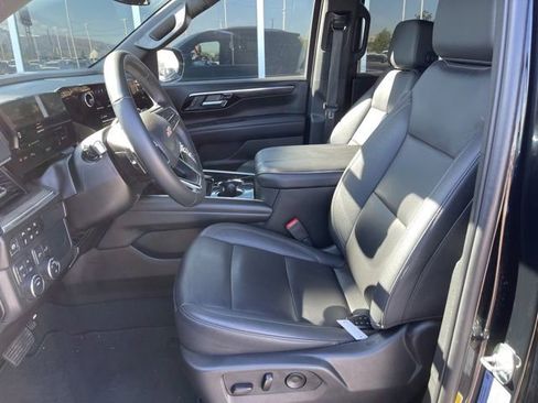 Used 2025 Chevrolet Tahoe LT AWD/4WD image 12