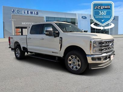 New 2025 Ford F250 Lariat w/ Lariat Ultimate Package