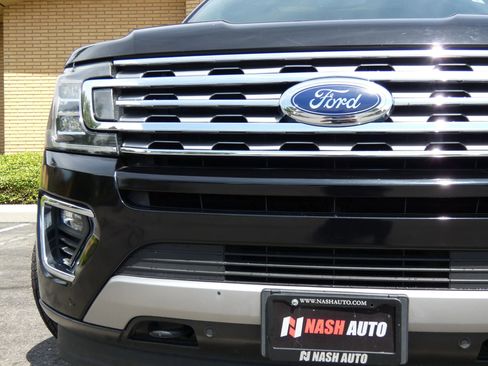 Used 2019 Ford Expedition Max Limited w/ Equipment Group 301A image 18