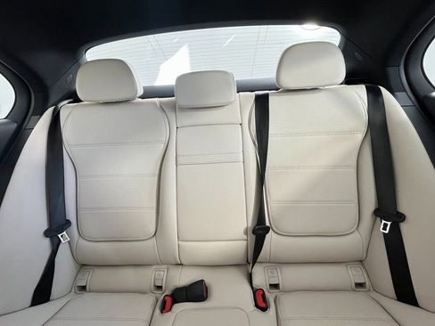 Used 2025 Mercedes-Benz C 300 4MATIC Sedan image 16