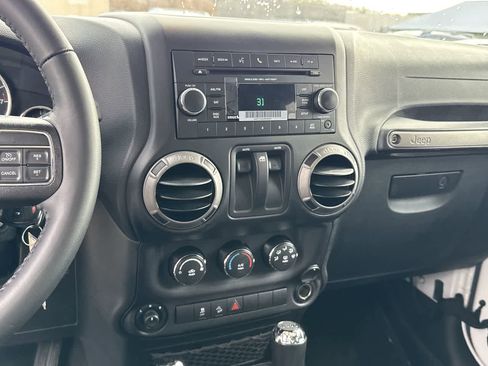 Used 2017 Jeep Wrangler Sport w/ Quick Order Package 24S image 23