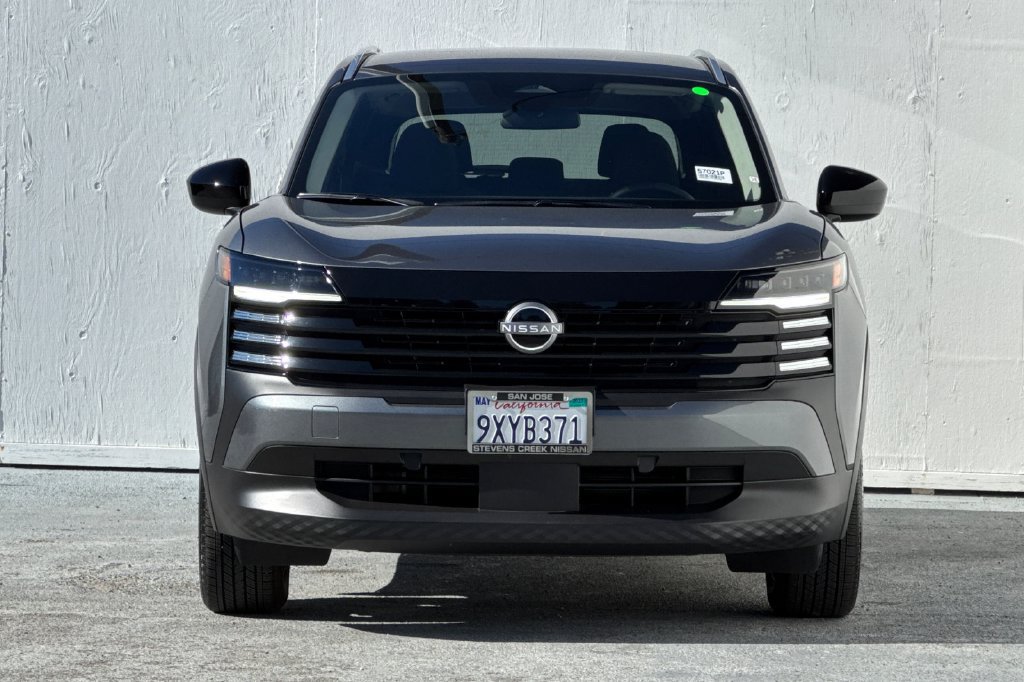 Used 2026 Nissan Kicks SV FWD image 8