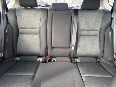 Used 2025 Nissan Rogue SV FWD image 40