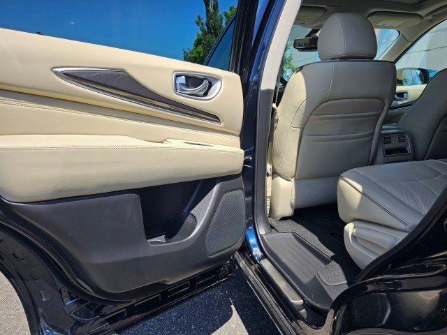Used 2020 INFINITI QX60 Luxe w/ Essential Package AWD/4WD image 24