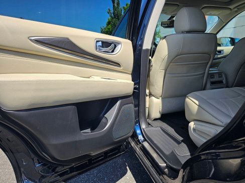 Used 2020 INFINITI QX60 Luxe w/ Essential Package AWD/4WD image 24