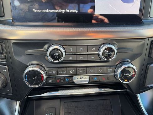 Used 2023 Ford F150 Raptor image 11