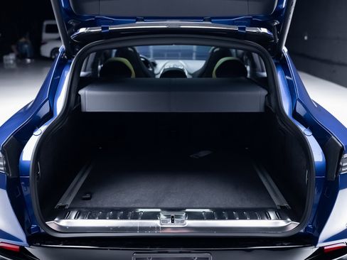 Used 2023 Aston Martin DBX 707 image 78