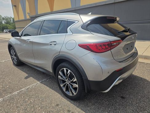 Used 2019 INFINITI QX30 AWD w/ Navigation Package image 8