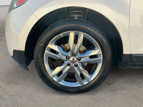 Used 2011 Ford Edge Limited w/ 302A Rapid Spec Order Code AWD/4WD image 9