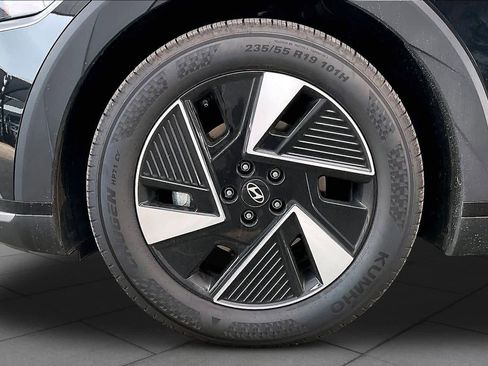 Certified 2026 Hyundai Ioniq 5 SEL RWD image 10