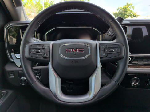 Used 2024 GMC Sierra 1500 Elevation RWD image 22