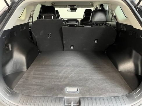 Used 2023 Kia Sportage EX AWD/4WD image 14