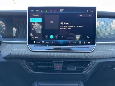 New 2026 Volkswagen Tiguan S image 17