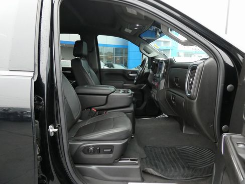 Used 2021 Chevrolet Silverado 3500 LTZ image 15