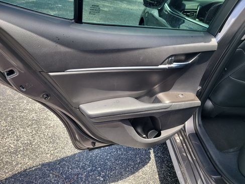 Certified 2023 Toyota Camry SE FWD image 11