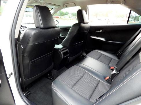 Used 2012 Toyota Camry SE image 36
