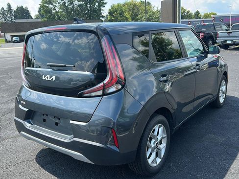 Used 2024 Kia Soul LX w/ Option Group 015 FWD image 6