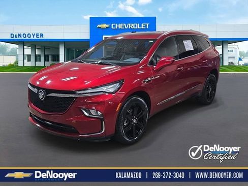 Used 2023 Buick Enclave Essence w/ Experience Buick Package AWD/4WD image 1