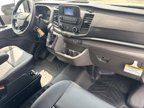 New 2025 Ford Transit 250 Low Roof image 24