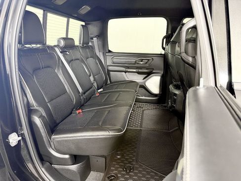 Used 2020 RAM 1500 Limited w/ Black Appearance Package AWD/4WD image 49