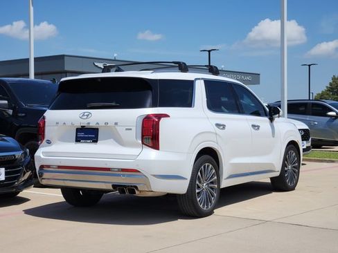 Certified 2024 Hyundai Palisade Calligraphy AWD/4WD image 3