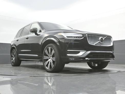 Certified 2024 Volvo XC90 B6 Plus w/ Protection Package Premier AWD/4WD image 37