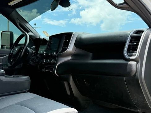 Used 2022 RAM 2500 Big Horn AWD/4WD image 19