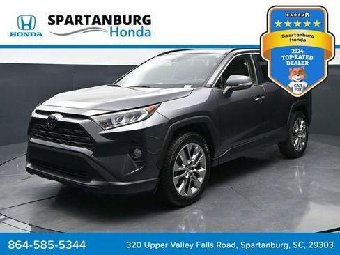 Used 2020 Toyota RAV4 XLE Premium image 1