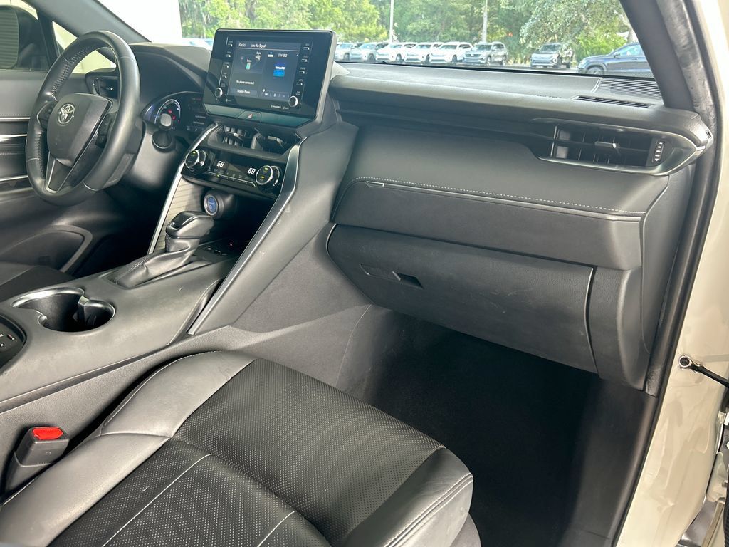 Used 2021 Toyota Venza XLE w/ Softex Package AWD/4WD image 31
