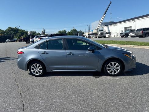 Used 2024 Toyota Corolla LE FWD image 7