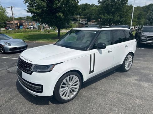 Certified 2025 Land Rover Range Rover SE AWD/4WD image 20