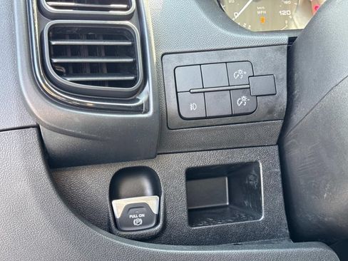 New 2026 RAM ProMaster 1500 w/ Convenience Group FWD image 29