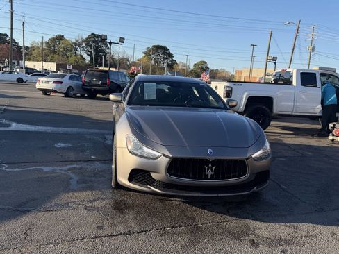 Used 2017 Maserati Ghibli S Q4 AWD/4WD image 3