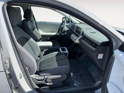 Certified 2024 Hyundai Ioniq 5 SEL image 19